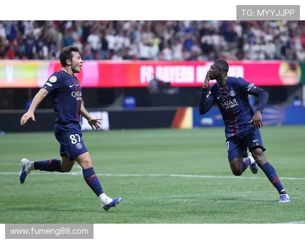 鲁梅尼格称巴黎为经营典范 并表示世俱杯改革是足球发展的必然趋势